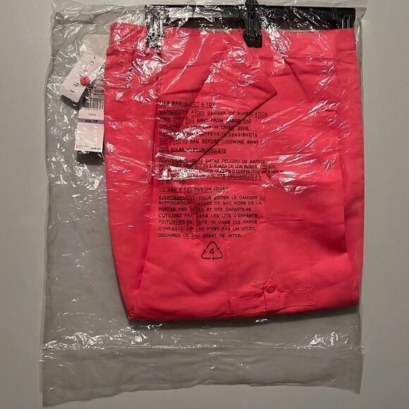 Alfred Dunner Women's Solid Pink Pull On Flat Front Capri Pants Size 18 NWT - Picture 2 of 10